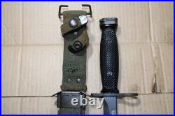 Original US Military Issue Vietnam Era Colt USM7 Bayonet Knife with Scabbard J21