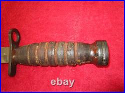 US Original WWII Leather Handle IMPERIAL M1-Carbine Bayonet WithWWII Scabbard