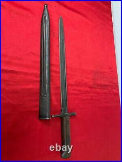 WW1 M1891 Italian Carcano Bayonet With Ribbed Steel Scabbard