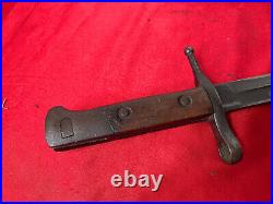 WW1 M1891 Italian Carcano Bayonet With Ribbed Steel Scabbard