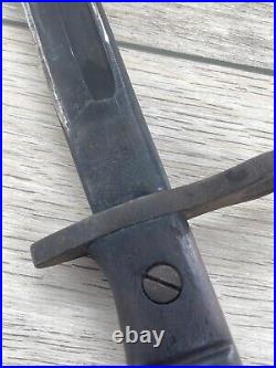 WW1 US Bayonet 1918 Remington With GF Signed Scabbard Edged Blade With Patina