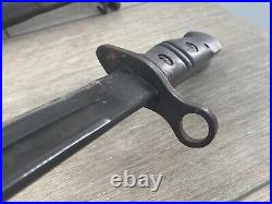 WW1 US Bayonet 1918 Remington With GF Signed Scabbard Edged Blade With Patina