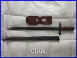 WWII Japanese Type 30 Bayonet Straight Quillion withWooden Scabbard a-x