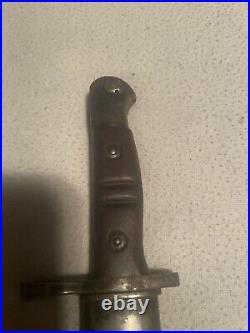 WWI US Bayonet And Scabbard (Original) Dated 1913 Made By Remington