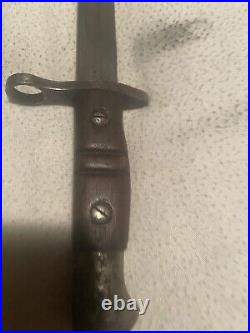 WWI US Bayonet And Scabbard (Original) Dated 1913 Made By Remington